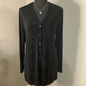CHICO’S Black Button-UpTravelers Top‎